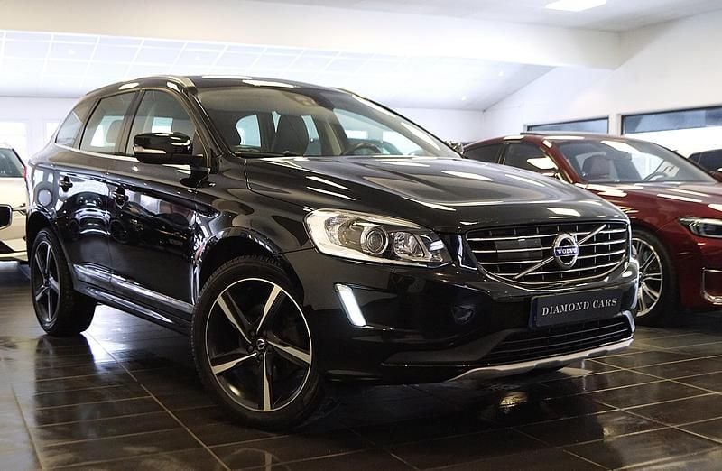 Begagnad Volvo XC60 192 HK (141 kW) 2017 Svart SUV