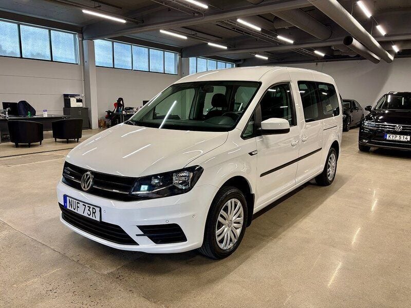 Vit Begagnad 2019 VW Caddy Maxi Life Life Minibuss | 219 900 kr (Lite dyr) - Bild 1/4