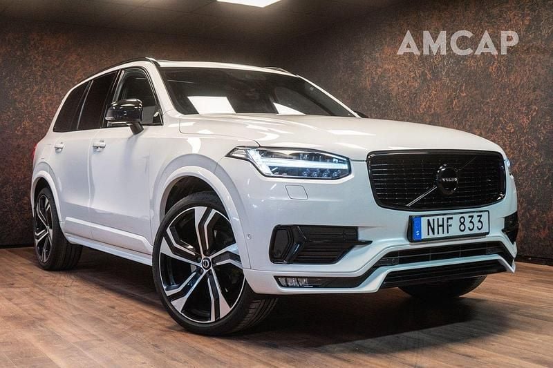 Vit Begagnad 2018 Volvo XC90 R-Design SUV | 449 500 kr (Lite dyr) - Bild 1/4
