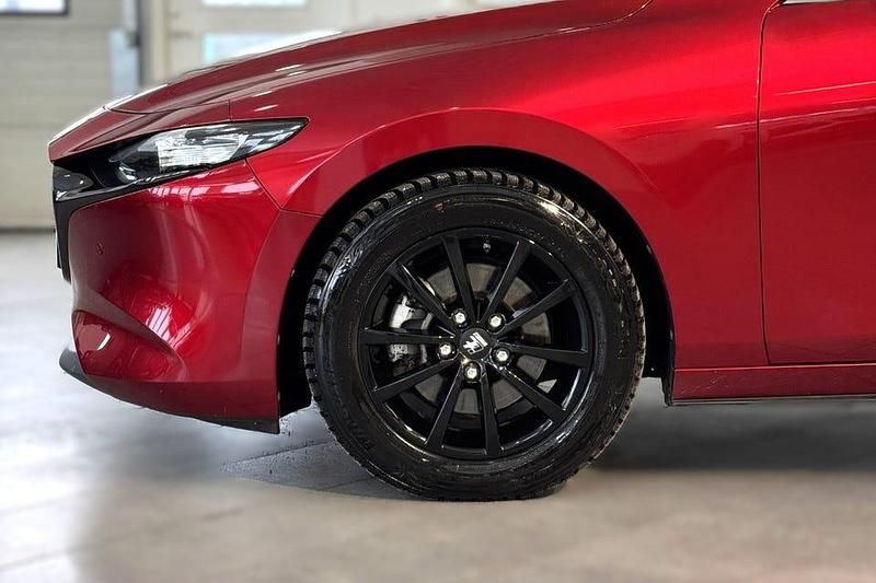 Begagnad Mazda 3 180 HK (132 kW) 2019 Röd Halvkombi