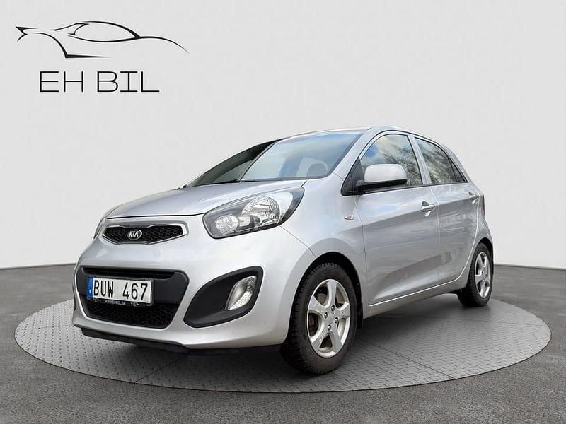 Grå Begagnad 2013 Kia Picanto Halvkombi | 59 900 kr (Marknadspris) - Bild 1/4