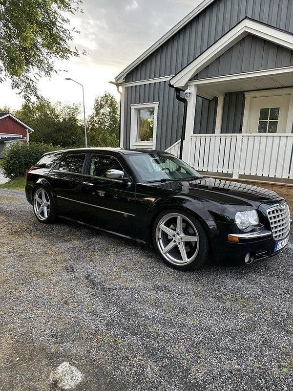 Svart Begagnad 2008 Chrysler 300C Touring Kombi | 54 000 kr (Bra pris) - Bild 1/4