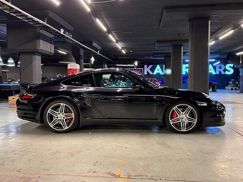 Begagnad Porsche 911 Turbo 480 HK (353 kW) 2007 Svart
