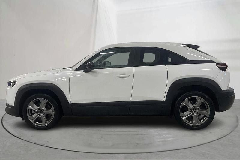 Begagnad Mazda MX30 106 kW (145 HK) 2023 Vit SUV