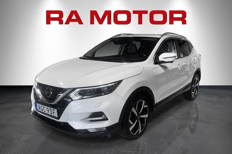 Vit Begagnad 2021 Nissan Qashqai Tekna+ SUV | 219 900 kr - Bild 1/4