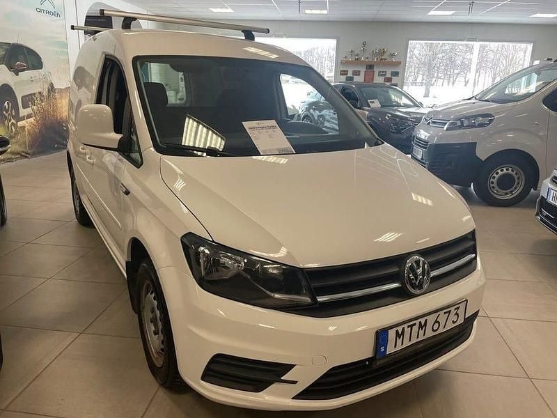 Begagnad VW Caddy 102 HK (75 kW) 2016 Vit Minibuss