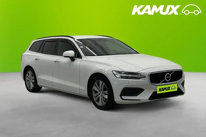 Vit Begagnad 2018 Volvo V60 Momentum Kombi | 189 800 kr (Marknadspris) - Bild 1/3