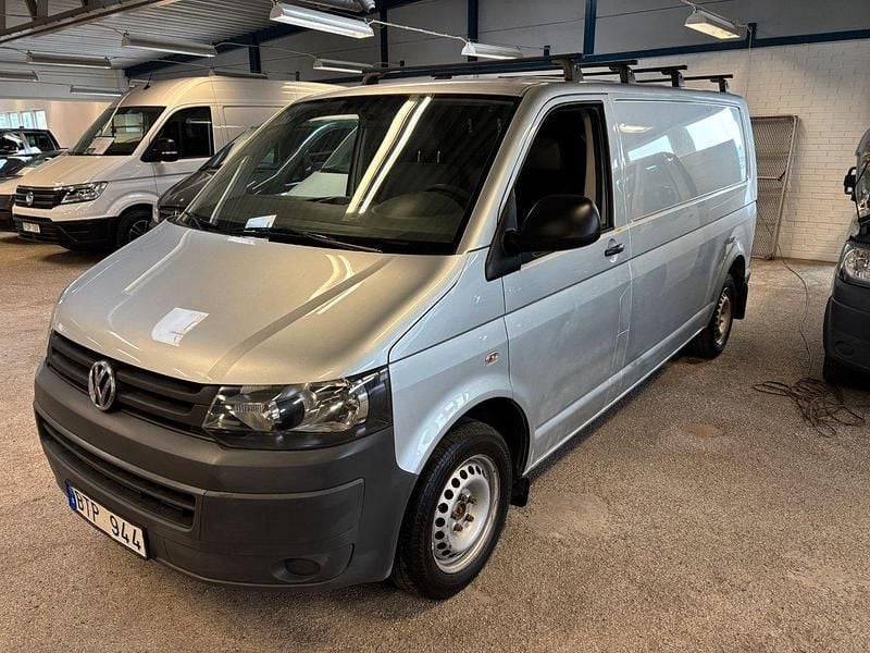 Silver Begagnad 2012 VW T5 Van | 68 000 kr (Bra pris) - Bild 1/4