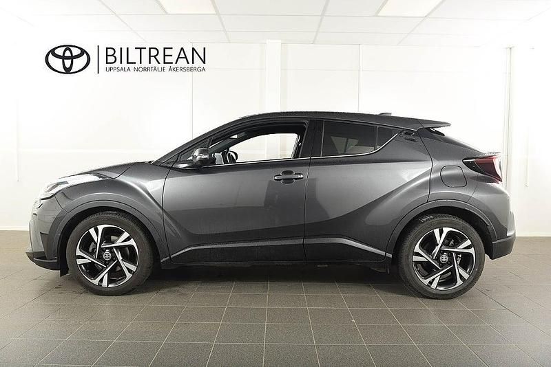 Begagnad Toyota C-HR Edition 122 HK (89 kW) 2022 Mörkgrå SUV