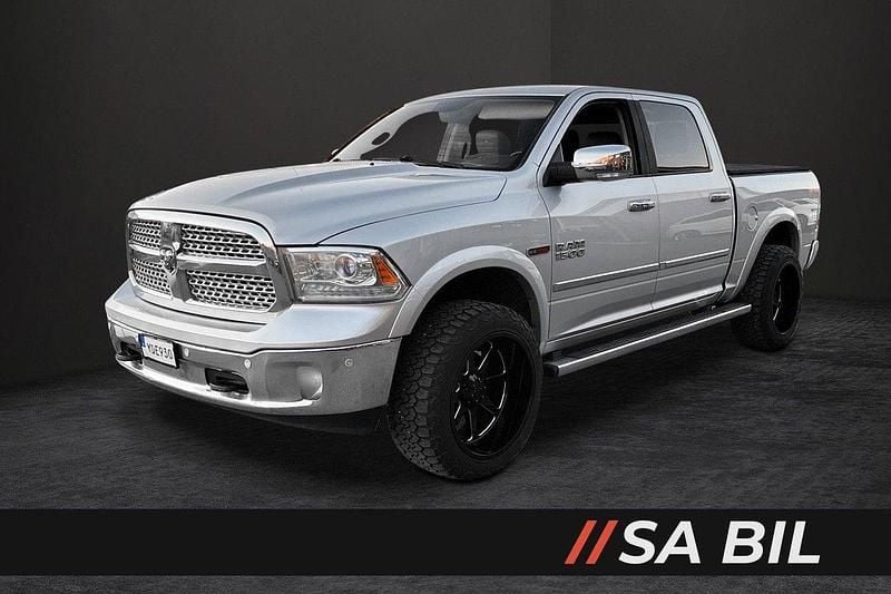 Silver Begagnad 2016 RAM 1500 Pickup | 289 000 kr (Dyr) - Bild 1/4
