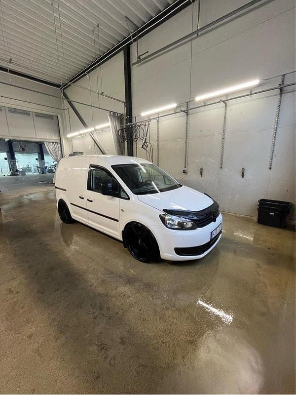 Vit Begagnad 2010 VW Caddy Minibuss | 65 000 kr (Dyr) - Bild 1/4