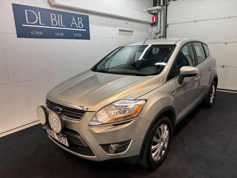 Grå Begagnad 2010 Ford Kuga SUV | 54 900 kr - Bild 1/3