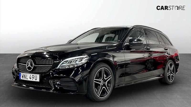 Svart Begagnad 2020 Mercedes C200 AMG Kombi | 279 900 kr (Marknadspris) - Bild 1/4