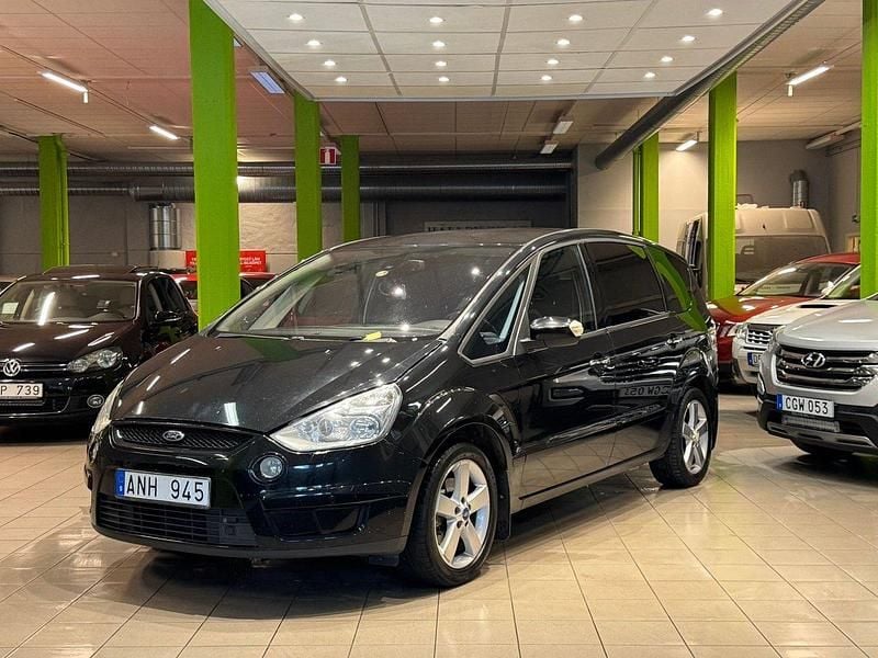 Svart Begagnad 2010 Ford S-MAX S Minibuss | 39 900 kr (Marknadspris) - Bild 1/4
