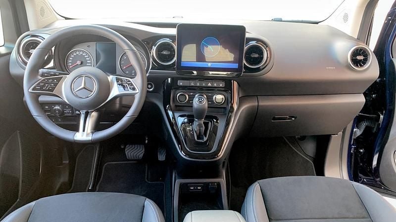 Ny Mercedes 180 131 HK (96 kW) 2025 Sedan