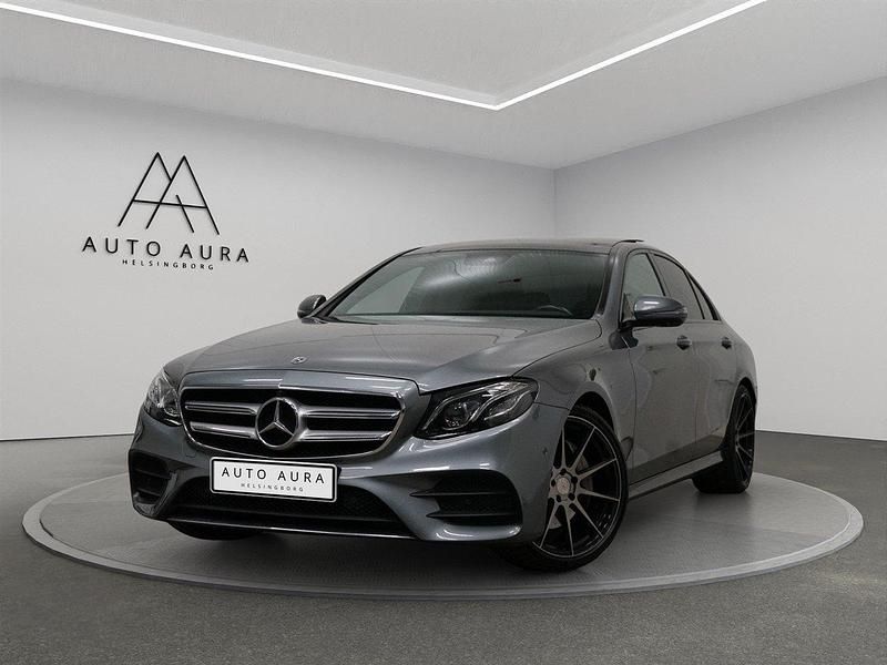 Grå Begagnad 2019 Mercedes E220 AMG line Sedan | 339 900 kr (Marknadspris) - Bild 1/4