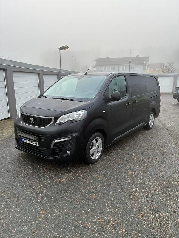 Begagnad Peugeot Expert 177 HK (130 kW) 2017 Van