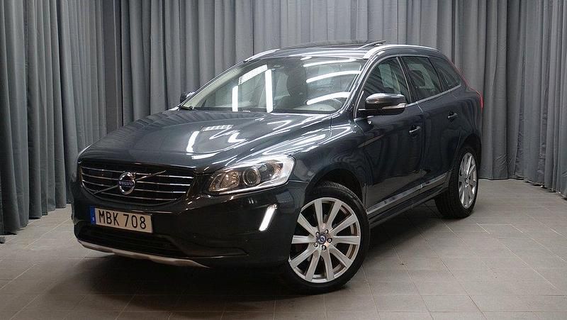 Grå Begagnad 2015 Volvo XC60 Summum SUV | 179 000 kr (Marknadspris) - Bild 1/4