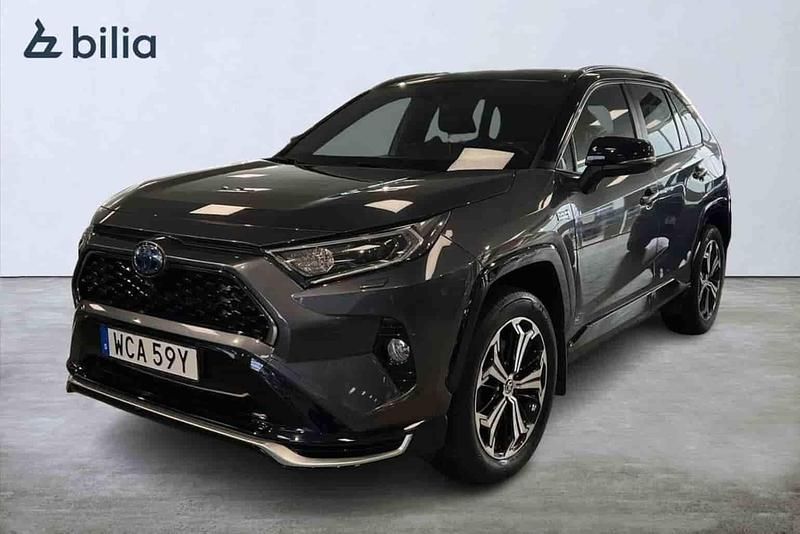 Grå Begagnad 2021 Toyota RAV4 Hybrid SUV | 409 900 kr - Bild 1/1