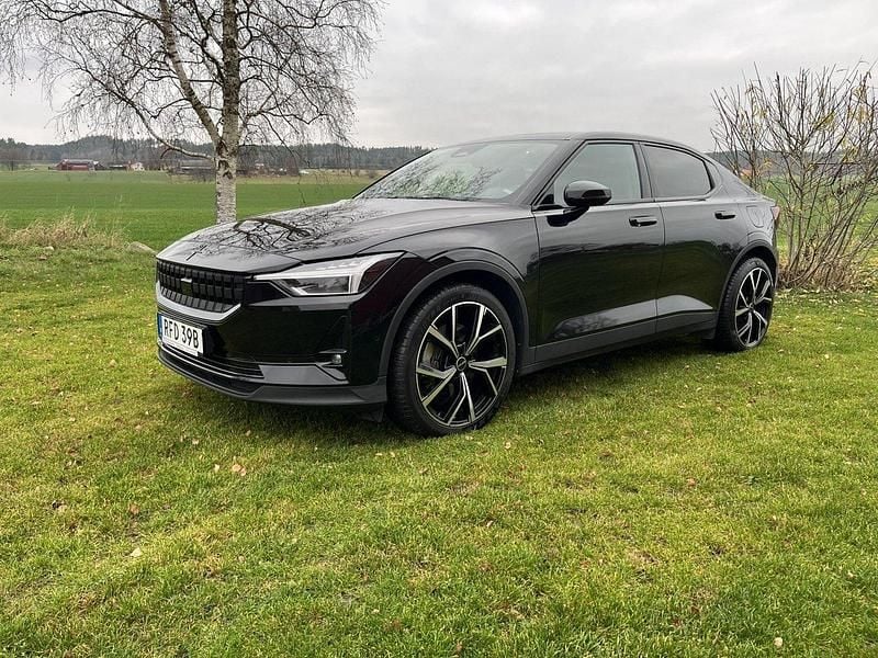 Svart Begagnad 2023 Polestar 2 Long Range Dual motor Halvkombi | 350 000 kr (Marknadspris) - Bild 1/4