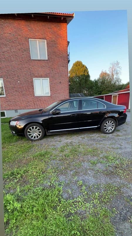 Begagnad 2012 Volvo S80 Sedan | 70 000 kr (Marknadspris) - Bild 1/1