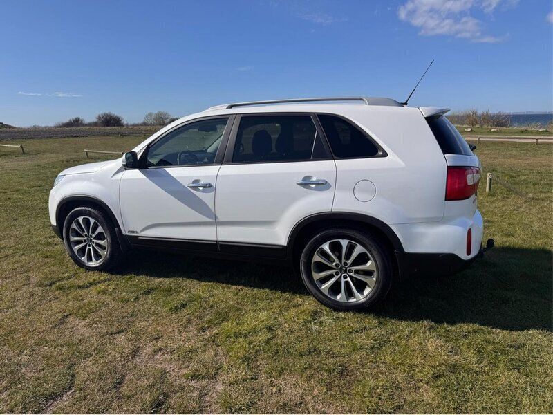 Vit Begagnad 2014 Kia Sorento SUV | 139 000 kr (Superpris) - Bild 1/4