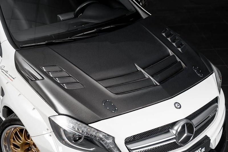 Begagnad Mercedes A45 AMG AMG 360 HK (264 kW) 2015 Kalcitvit Halvkombi