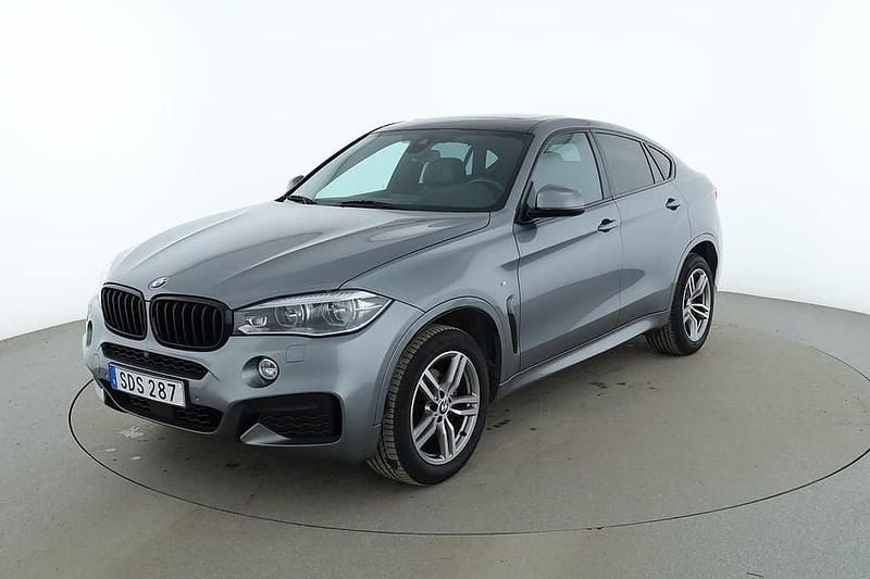 Grå Begagnad 2018 BMW X6 M Sport SUV | 355 000 kr (Bra pris) - Bild 1/4