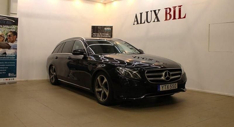 Begagnad Mercedes E220 Avantgarde 194 HK (142 kW) 2018 Svart Kombi