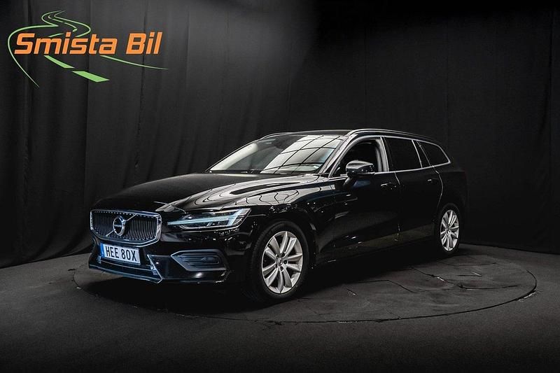 Svart Begagnad 2021 Volvo V60 Kombi | 269 800 kr (Marknadspris) - Bild 1/3