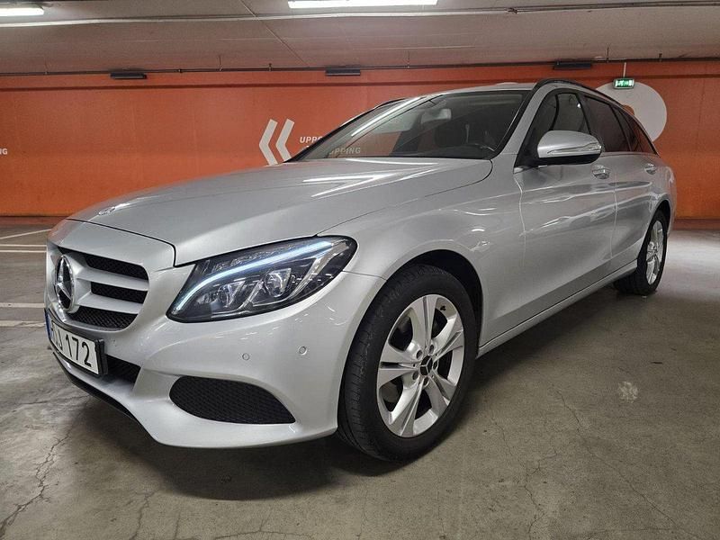 Silver Begagnad 2015 Mercedes C220 Kombi | 169 000 kr (Marknadspris) - Bild 1/4