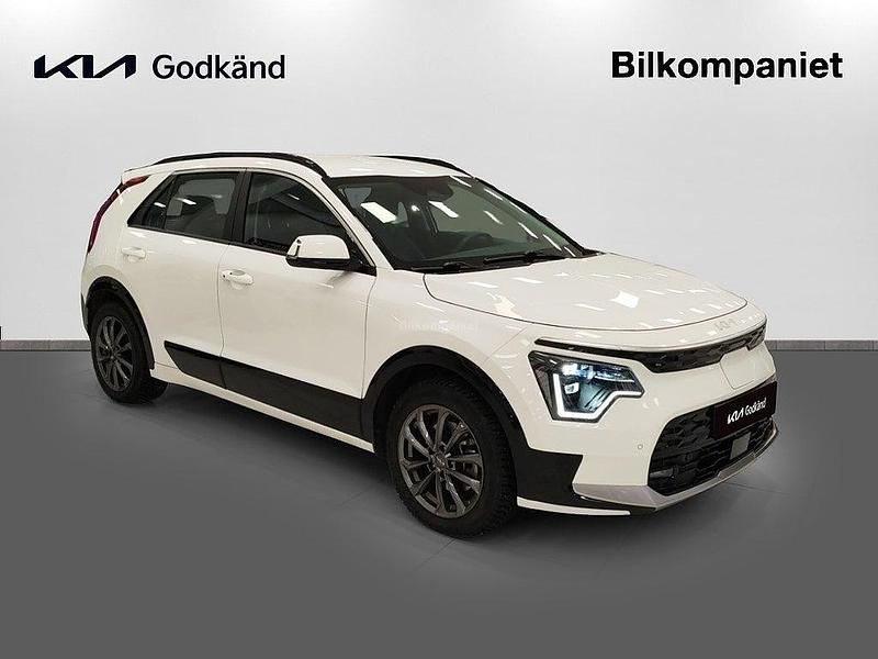 Begagnad Kia e-Niro Advance 150 kW (204 HK) 2022 Vit SUV