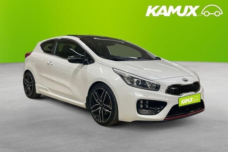 Vit Begagnad 2014 Kia Ceed GT First Edition Kombi | 104 700 kr - Bild 1/3
