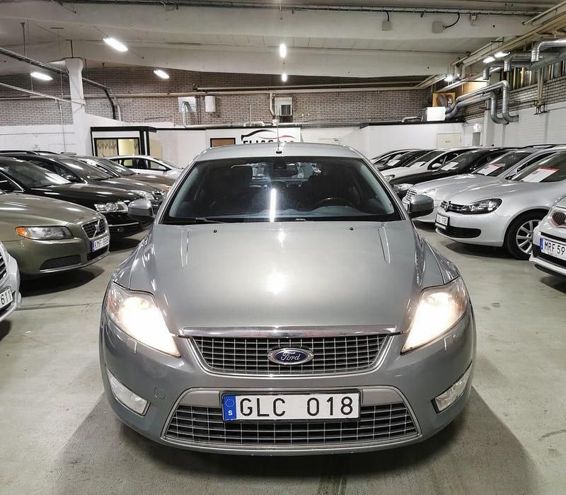 Begagnad Ford Mondeo Titanium X 140 HK (102 kW) 2007 Grå Halvkombi