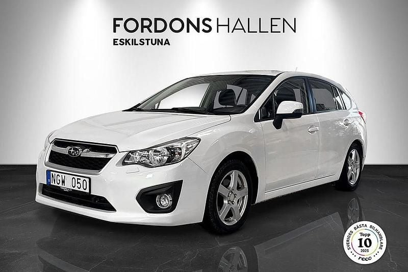 Begagnad Subaru Impreza 114 HK (83 kW) 2013 Vit Halvkombi