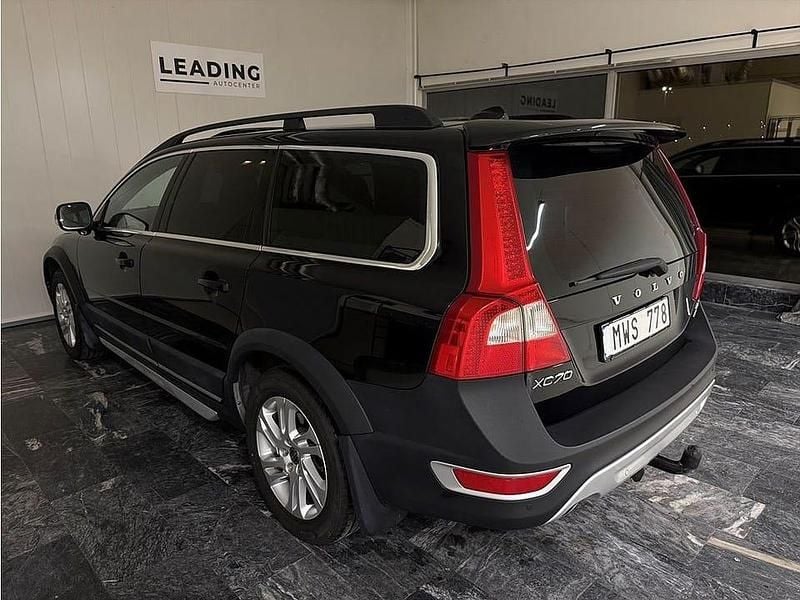 Begagnad Volvo XC70 Summum 215 HK (158 kW) 2013 Svart Kombi