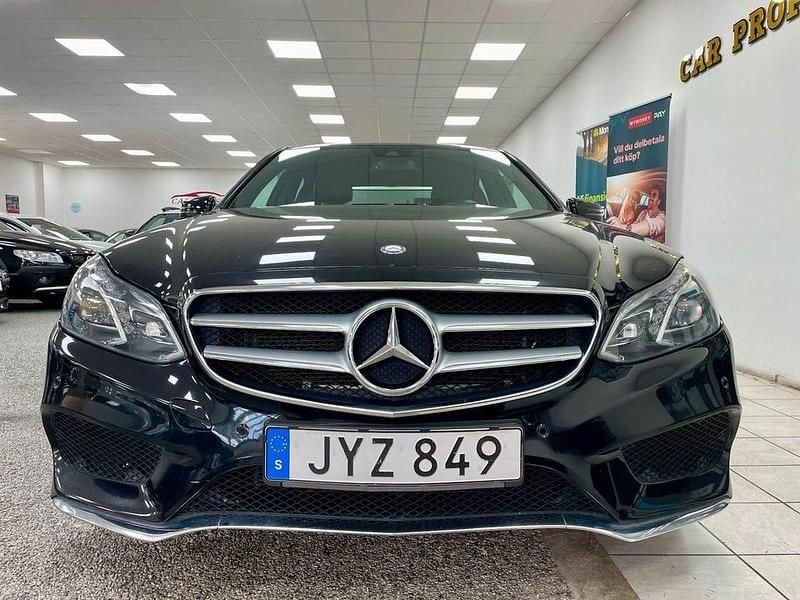 Begagnad Mercedes E400 Avantgarde 334 HK (245 kW) 2014 Svart Sedan