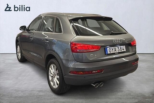 Begagnad Audi Q3 Design 151 HK (111 kW) 2015 Grå SUV