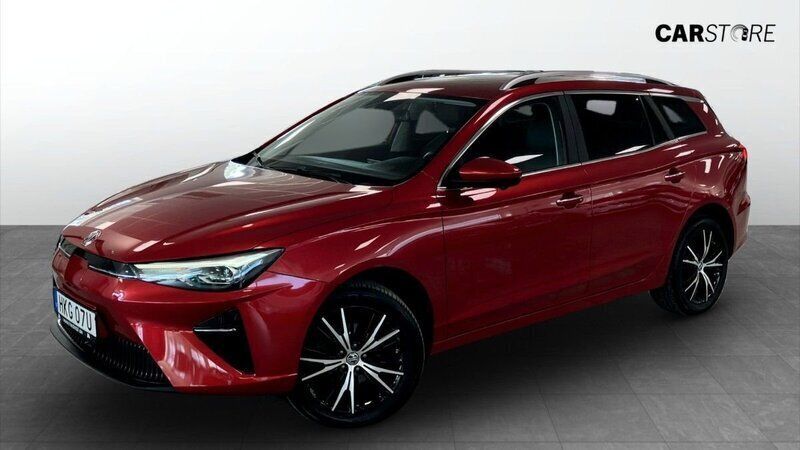 Röd (red) Begagnad 2022 MG MG5 EV Long Range Luxury Kombi | 209 900 kr (Marknadspris) - Bild 1/4