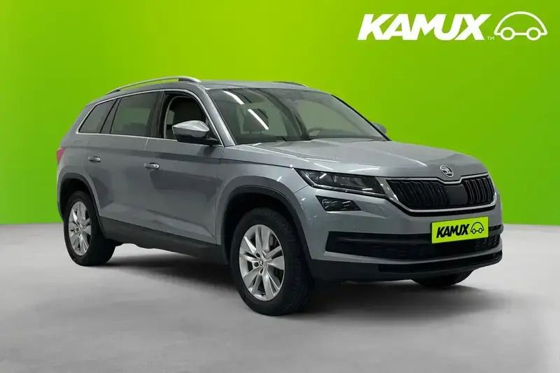 Silver/grå Begagnad 2019 Skoda Kodiaq Business Line SUV | 269 800 kr (Superpris) - Bild 1/3