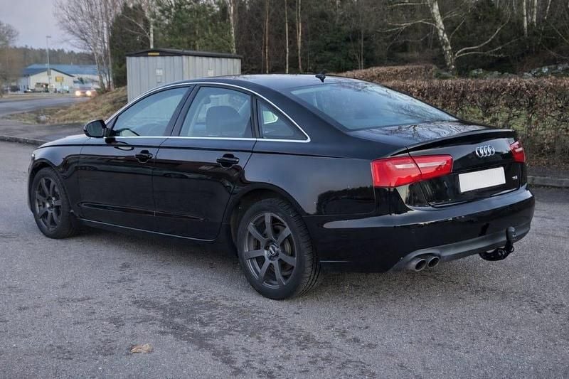 Begagnad Audi A6 177 HK (130 kW) 2013 Svart Sedan