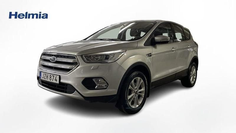 Grå Begagnad 2018 Ford Kuga Titanium SUV | 139 000 kr (Bra pris) - Bild 1/4
