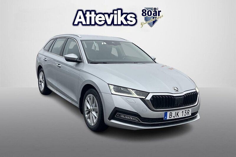 Silver Ny 2024 Skoda Octavia Style Kombi | 308 900 kr (Marknadspris) - Bild 1/4