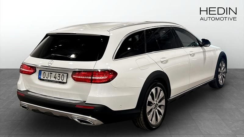 Begagnad Mercedes E220 194 HK (142 kW) 2018 Vit (white) Kombi