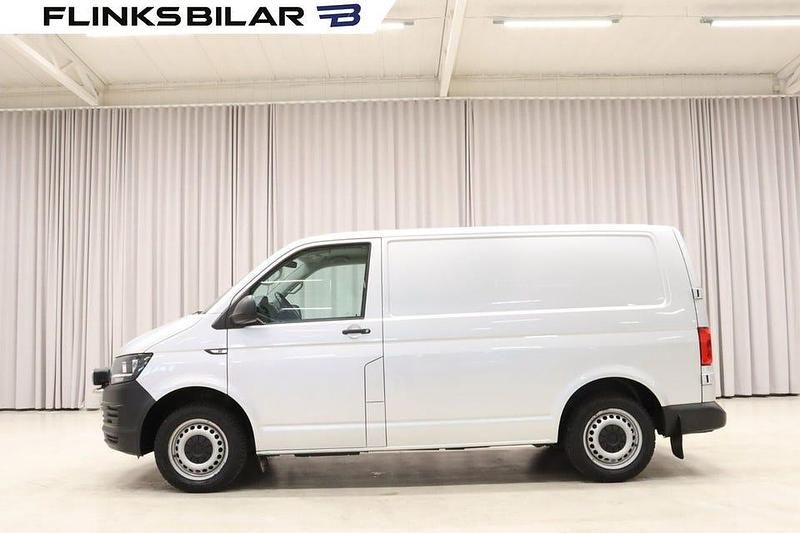 Silver (reflexsilver metallic) Begagnad 2018 VW T6 Van | 199 700 kr (Marknadspris) - Bild 1/4