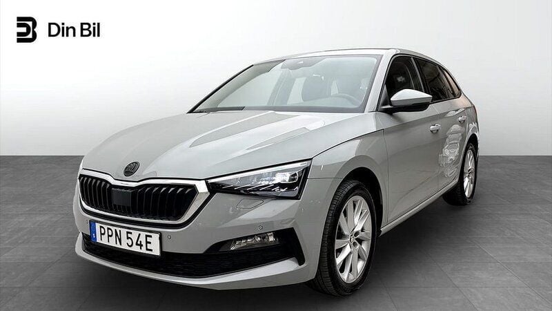 Grå Begagnad 2023 Skoda Scala Style Halvkombi | 184 500 kr (Superpris) - Bild 1/4