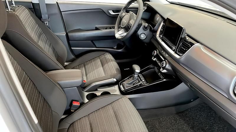Ny Kia Stonic 2025 Grå SUV