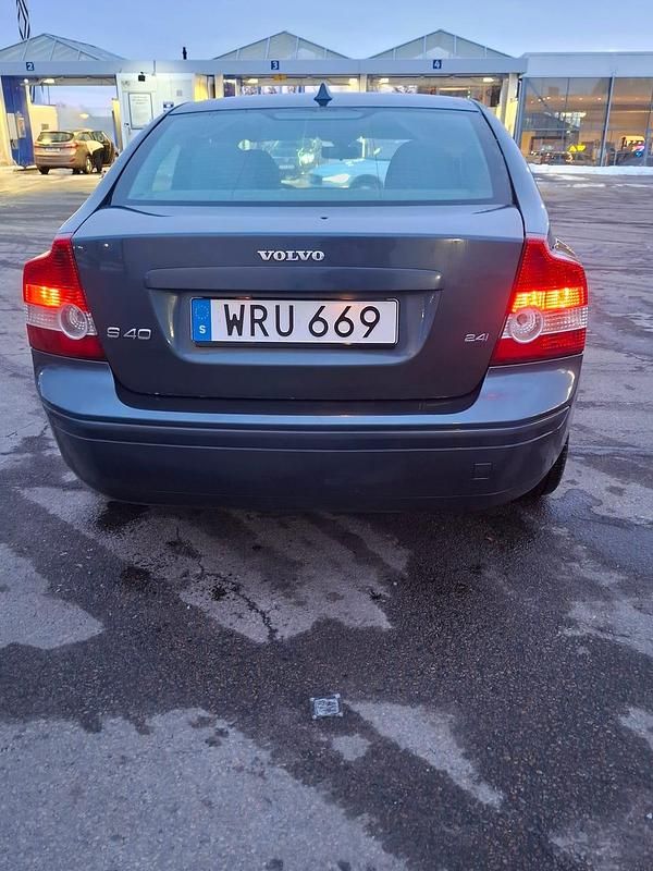 Begagnad Volvo S40 170 HK (125 kW) 2005 Sedan