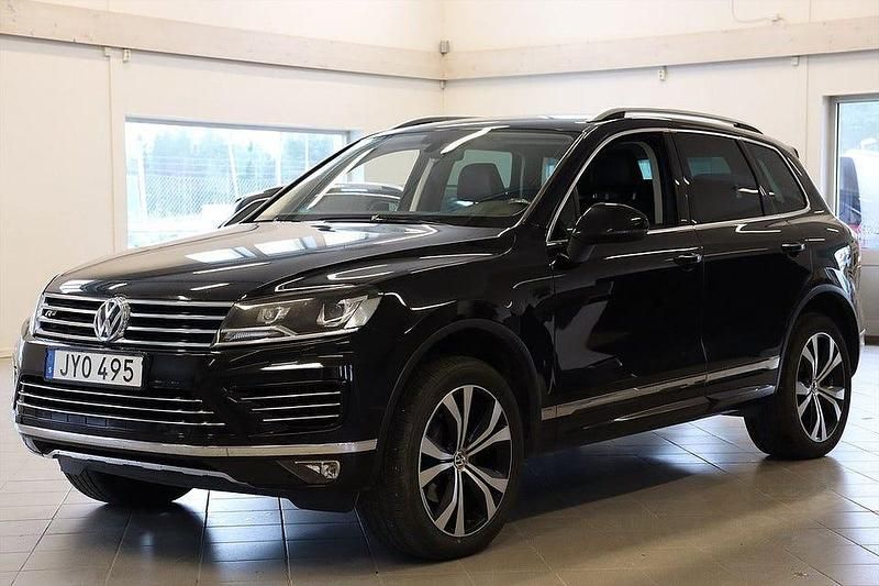 Begagnad 2017 VW Touareg SUV | 239 000 kr (Marknadspris) - Bild 1/4