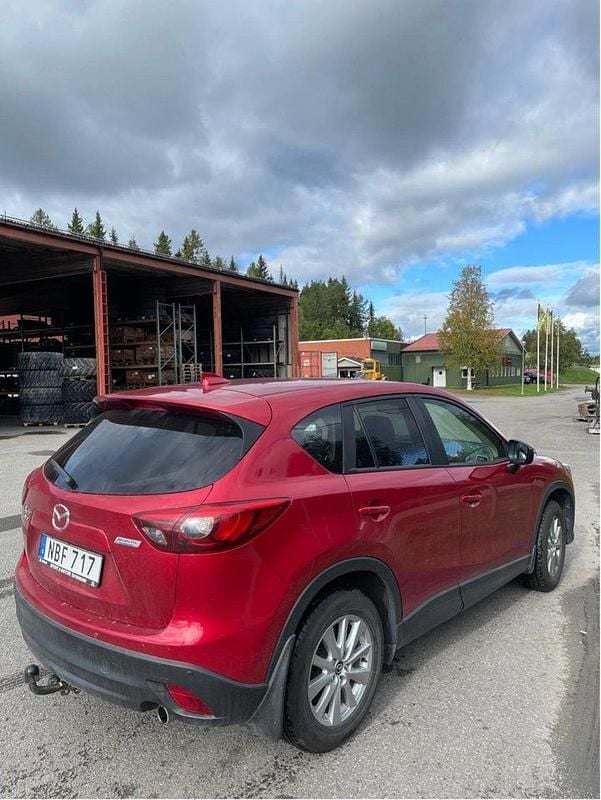 Röd Begagnad 2016 Mazda CX-5 SUV | 190 000 kr (Marknadspris) - Bild 1/2